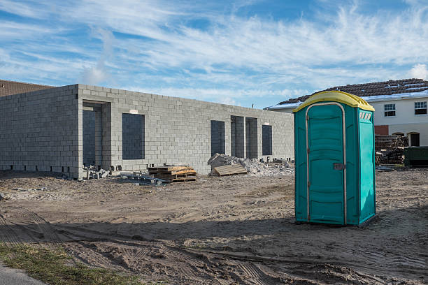 Portable Toilet Options We Offer in Lake Lotawana, MO